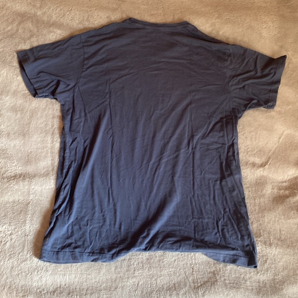 Patagonia shirt - Picture 2 of 4